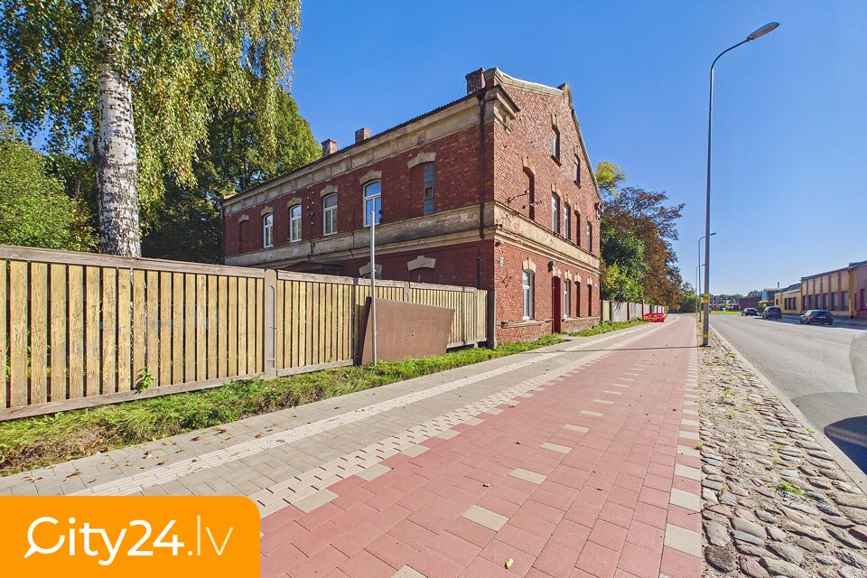 Oskara Kalpaka iela, 34, Liepāja