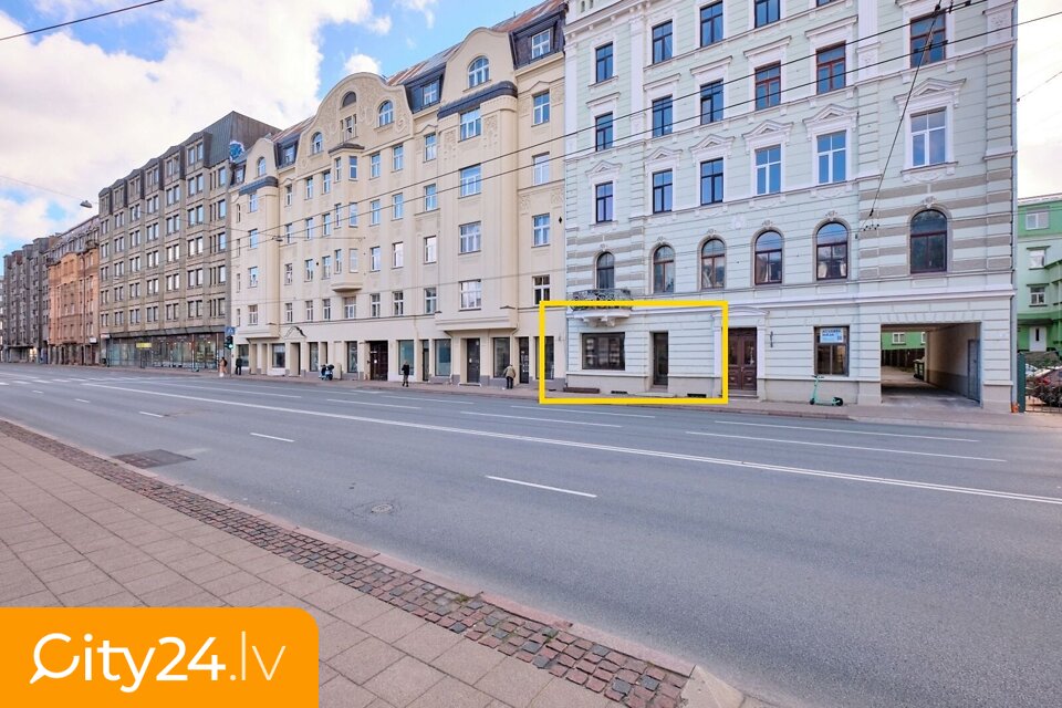 Brīvības iela, 146, Grīziņkalns, Rīga