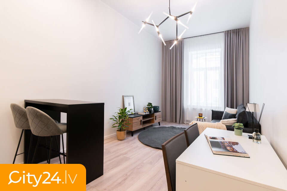 Pulkveža Brieža iela, 10, Centrs, Rīga