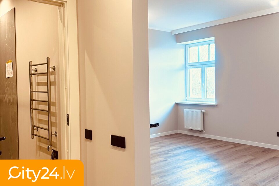 Mazā Nometņu iela, 24, -33, Āgenskalns, Rīga