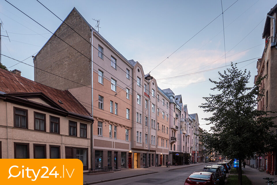 Ģertrūdes iela, 56, -32, Centrs, Rīga